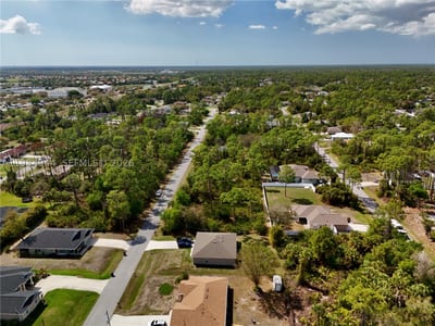 Apollo Ave, North Port, FL 34286 — 8 of 37