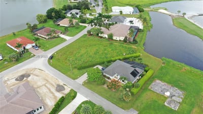 18018 Royal Hammock Blvd, Naples, FL 34114 — 10 of 19