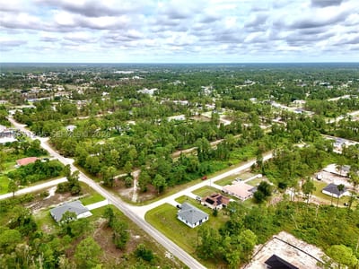 721 Pinecastle Dr, Lehigh Acres, FL 33974 — 27 of 34
