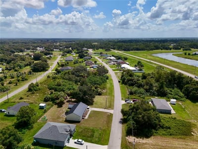 2038 S Montana Cir, La Belle, FL 33935 — 27 of 56