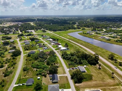 2038 S Montana Cir, La Belle, FL 33935 — 3 of 56
