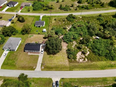 2038 S Montana Cir, La Belle, FL 33935 — 9 of 56
