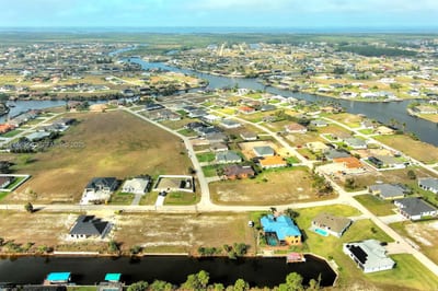 1939 NW 34th Pl, Cape Coral, FL 33993 — 20 of 26