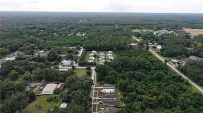 SW 2nd Ave, FL 32626 — 7 of 20