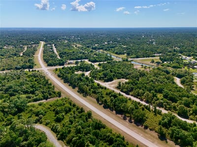 Custer Cir, North Port, FL 34288 — 7 of 26