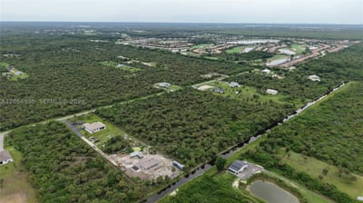 39th Ave Nw, Naples, FL 34120 — 10 of 28
