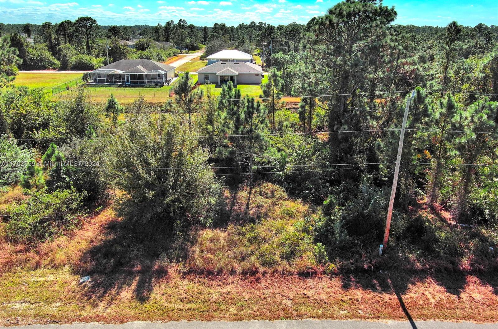 844 Carbon St E, Lehigh Acres, FL 33974 — 6 of 17