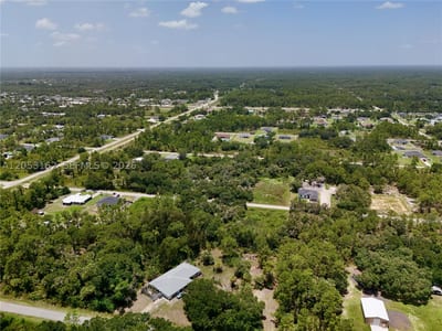 1210 Mcarthur Ave, Lehigh Acres, FL 33972 — 12 of 30