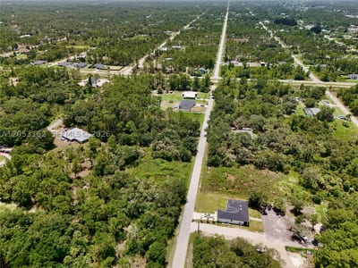 1210 Mcarthur Ave, Lehigh Acres, FL 33972 — 15 of 30