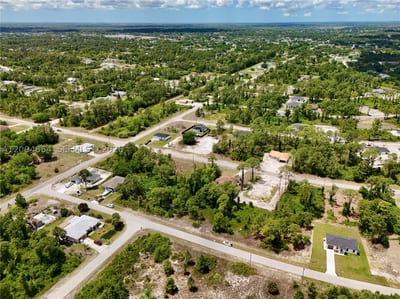 460 Norwood Ave S, Lehigh Acres, FL 33974 — 3 of 26