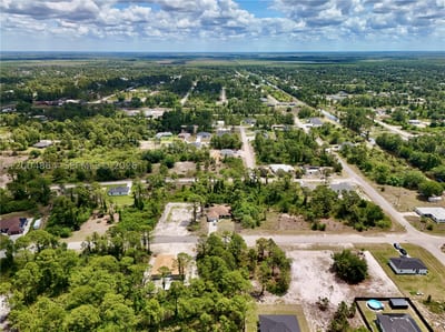 460 Norwood Ave S, Lehigh Acres, FL 33974 — 6 of 26