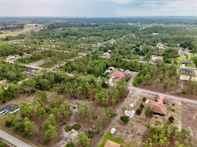 1417 Thompson Ave, Lehigh Acres, FL 33972 — 10 of 38