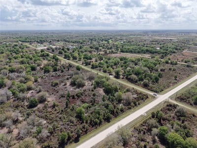20755 NW 262nd, Okeechobee, FL 34972 — 29 of 48