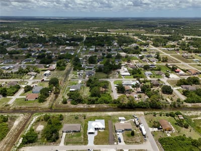3105 Brian Ave S, Lehigh Acres, FL 33976 — 5 of 19