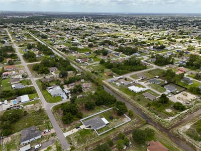 3105 Brian Ave S, Lehigh Acres, FL 33976 — 7 of 19