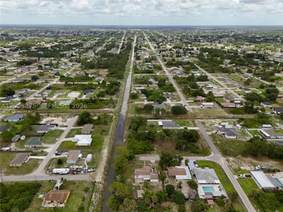3105 Brian Ave S, Lehigh Acres, FL 33976 — 9 of 19