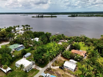 304 Royal Palm Park Rd, Fort Myers, FL 33905 — 7 of 21