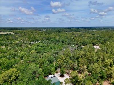 SW Gator Trl, FL 34266 — 17 of 27