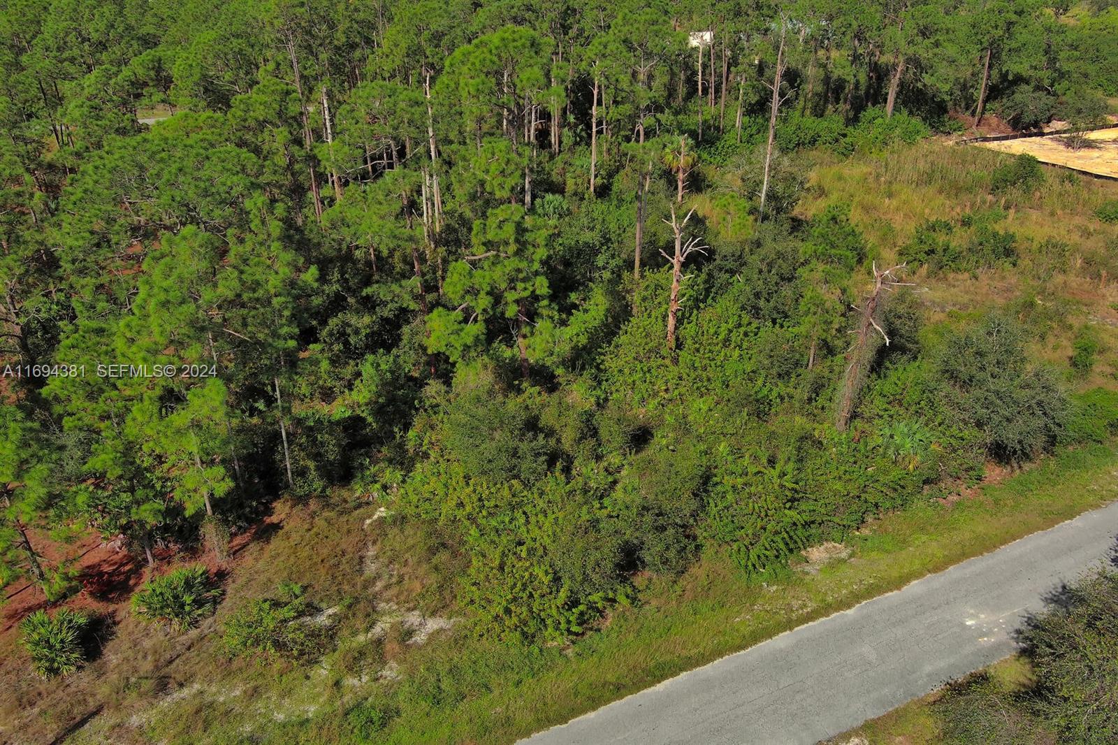 1515 Glenn Ave, Lehigh Acres, FL 33972 — 7 of 16