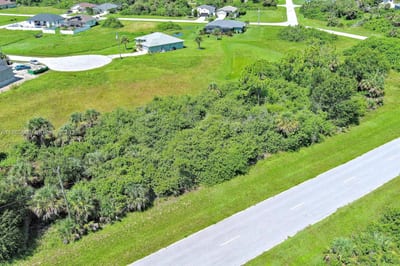 316 Sunset Rd, FL 33947 — 2 of 14