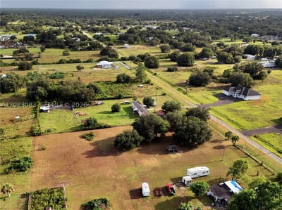 655 Estribo St, FL 33440 — 14 of 37