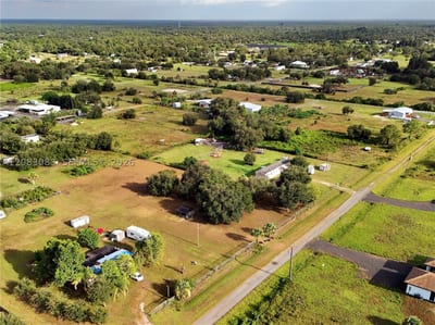 655 Estribo St, FL 33440 — 17 of 37