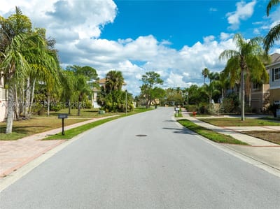 Harbour Watch Cir, FL 34689 — 26 of 29