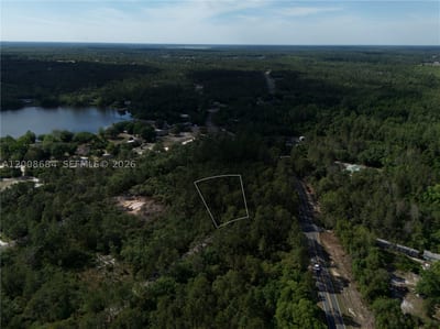 Fisher Trace Dr, FL 32179 — 2 of 14