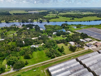20101 Wagner Ave, FL 33920 — 15 of 59