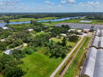 20101 Wagner Ave, FL 33920 — 43 of 59