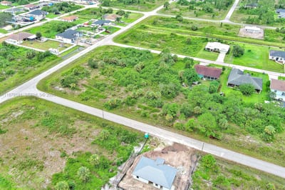 928 Norfolk Ave S, Lehigh Acres, FL 33974 — 10 of 19