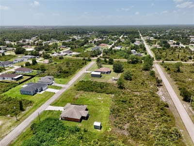 2808 55th St W, Lehigh Acres, FL 33971 — 19 of 47
