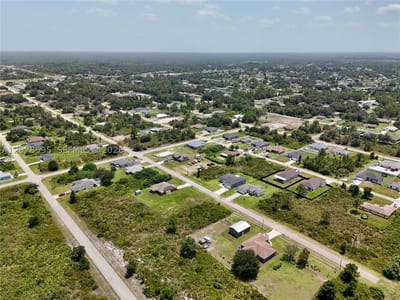 2808 55th St W, Lehigh Acres, FL 33971 — 38 of 47