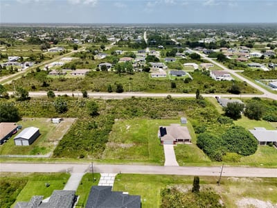 2808 55th St W, Lehigh Acres, FL 33971 — 46 of 47