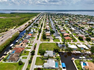 2014 Everest Pkwy, Cape Coral, FL 33904 — 15 of 22