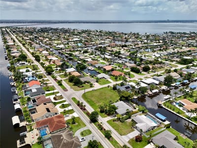 2014 Everest Pkwy, Cape Coral, FL 33904 — 16 of 22