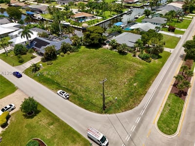 2014 Everest Pkwy, Cape Coral, FL 33904 — 18 of 22