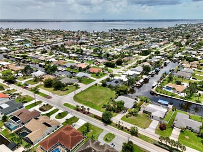 2014 Everest Pkwy, Cape Coral, FL 33904 — 6 of 22