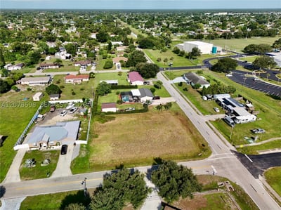 205 Arthur Ave, Lehigh Acres, FL 33936 — 27 of 47