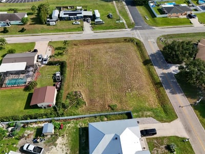 205 Arthur Ave, Lehigh Acres, FL 33936 — 41 of 47