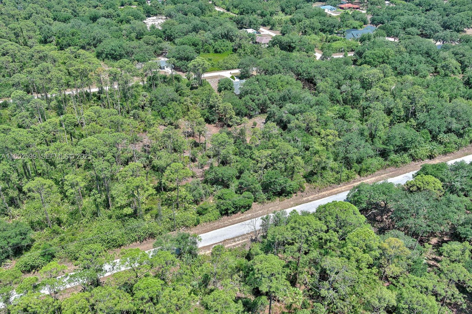 1908 Mcarthur Ave, Lehigh Acres, FL 33972 — 6 of 21