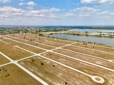 18 Cockatiel Way, FL 33946 — 19 of 22