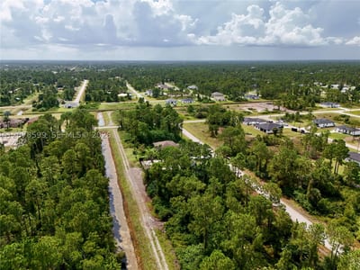 1114 Craft St E, Lehigh Acres, FL 33974 — 26 of 45