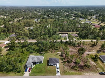 1114 Craft St E, Lehigh Acres, FL 33974 — 33 of 45
