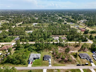 1114 Craft St E, Lehigh Acres, FL 33974 — 40 of 45